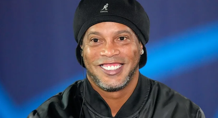 Ronaldinho Teeth: Smile Before & After Veneers